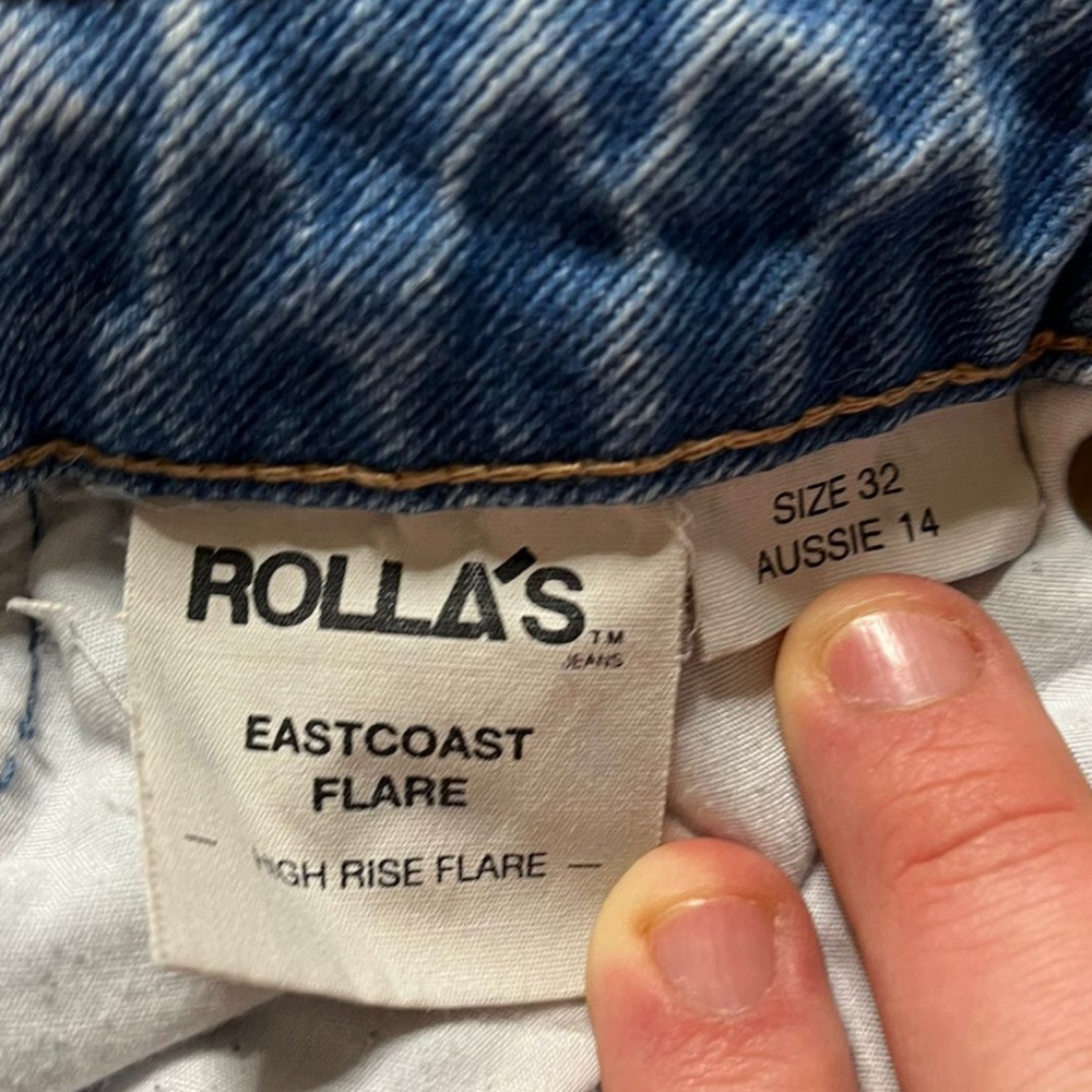 Rolla’s Eastcoast Flare Sofia Worn Distressed Jeans 32 - Picture 3 of 6